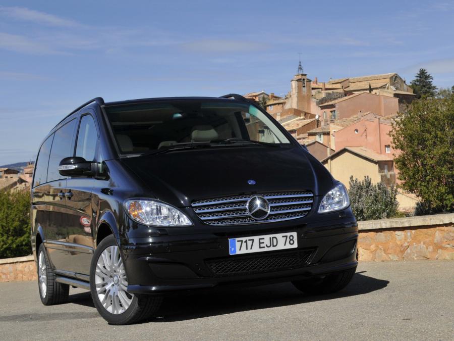  Mercedes-Benz Viano X-Clusive 2007 года  (фото 4 из 10)